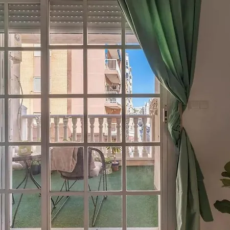 Cosy Flat 50 Meters From The Sea * Torrevieja