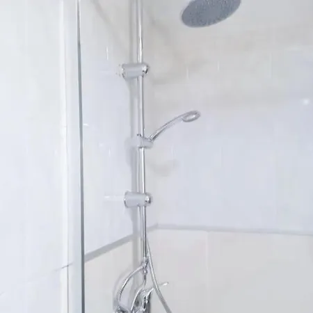 アパート Cosy Flat 50 Meters From The Sea トレビエハ