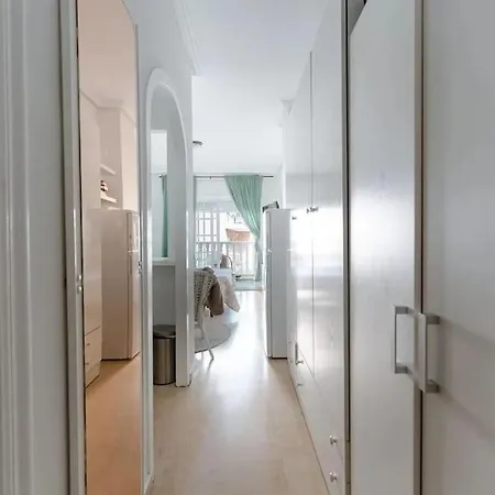 Cosy Flat 50 Meters From The Sea *