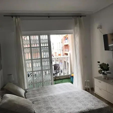 Cosy Flat 50 Meters From The Sea * Torrevieja